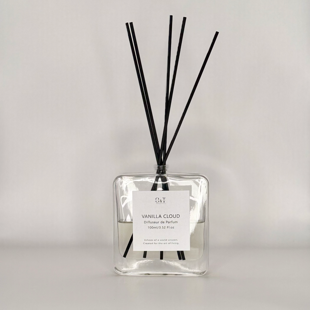 Oak & Tonic Organics | Vanilla Cloud Reed Diffuser - Oak + Tonic