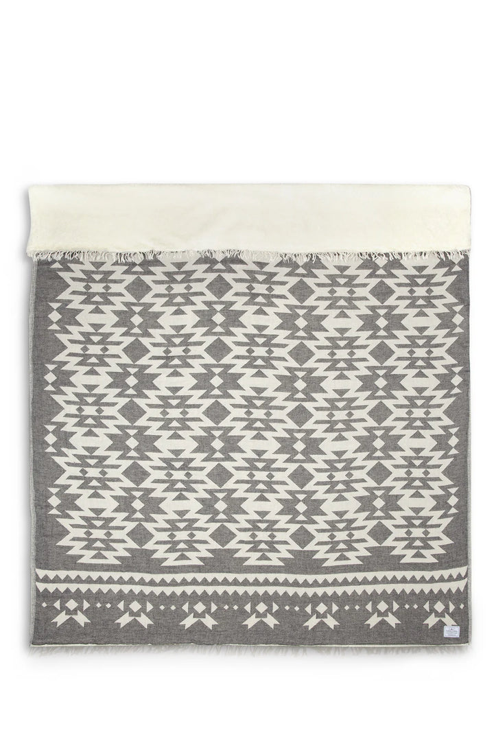 Tofino Towels | THE COAST FLEECE THROW