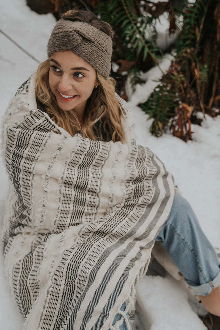 Tofino Towels | THE OPHELIA | Fleece Throw